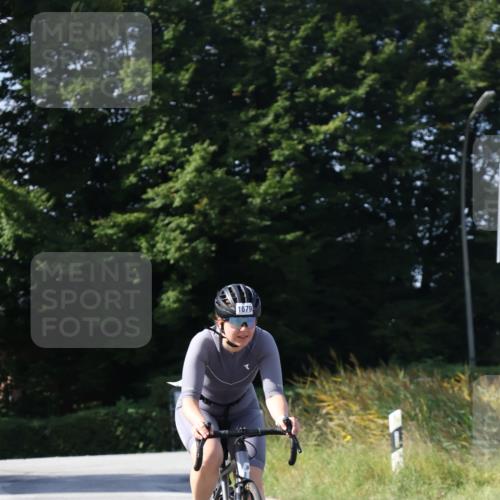 25.08.2024 - Elbe Triathlon Hamburg Fuchs,  Jonas http://msf.ph/oto/6873620 25.08.2024 11:22:38 Radfahren 1601, 1667, 1696, 1679, 1612 meine-sportfotos.de