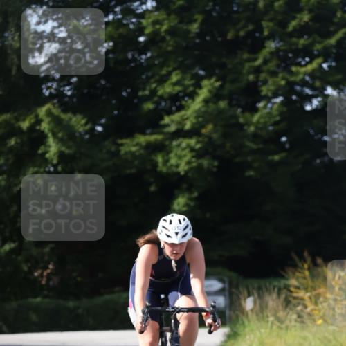25.08.2024 - Elbe Triathlon Hamburg Fuchs,  Jonas http://msf.ph/oto/6873630 25.08.2024 11:22:40 Radfahren 1667, 1696, 1679, 1612 meine-sportfotos.de