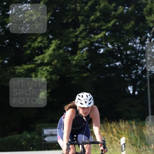 25.08.2024 - Elbe Triathlon Hamburg Fuchs,  Jonas http://msf.ph/oto/6873636 25.08.2024 11:22:40 Radfahren 1667, 1696, 1679, 1612 meine-sportfotos.de