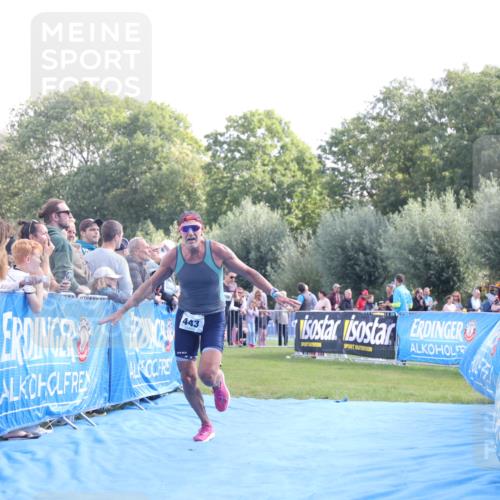 25.08.2024 - Elbe Triathlon Hamburg H.Heesch http://msf.ph/oto/6873648 25.08.2024 11:11:13 Ziel 421, 443, 659 meine-sportfotos.de