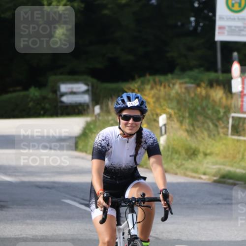 25.08.2024 - Elbe Triathlon Hamburg Fuchs,  Jonas http://msf.ph/oto/6873654 25.08.2024 11:22:50 Radfahren 1649, 1531 meine-sportfotos.de