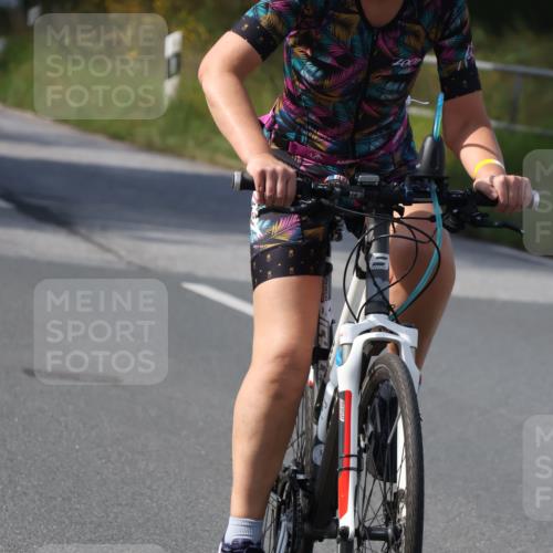 25.08.2024 - Elbe Triathlon Hamburg Fuchs,  Jonas http://msf.ph/oto/6873672 25.08.2024 11:22:53 Radfahren 1649, 1531, 1624 meine-sportfotos.de