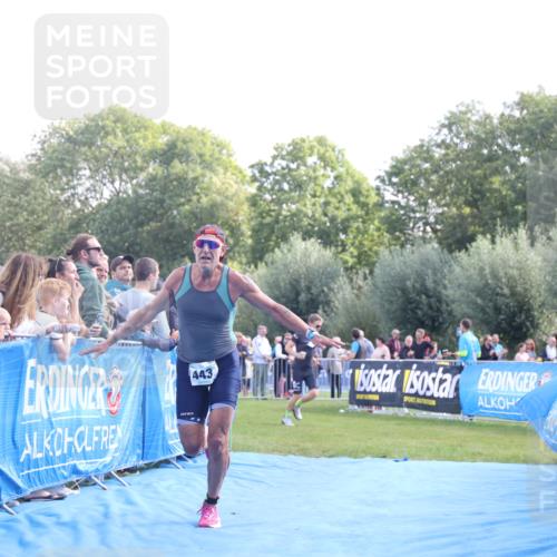 25.08.2024 - Elbe Triathlon Hamburg H.Heesch http://msf.ph/oto/6873674 25.08.2024 11:11:13 Ziel 421, 443, 659 meine-sportfotos.de