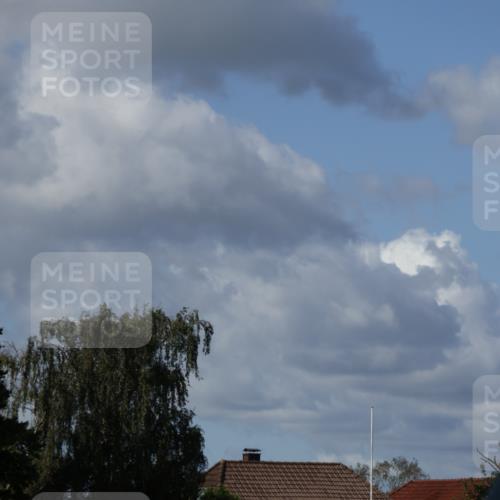 25.08.2024 - Elbe Triathlon Hamburg Fuchs,  Jonas http://msf.ph/oto/6873689 25.08.2024 11:23:13 Radfahren 1662, 1613, 1688, 1636 meine-sportfotos.de