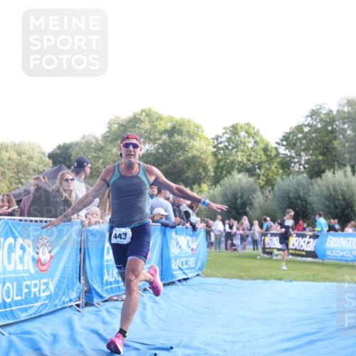 25.08.2024 - Elbe Triathlon Hamburg H.Heesch http://msf.ph/oto/6873697 25.08.2024 11:11:14 Ziel 421, 443, 659 meine-sportfotos.de