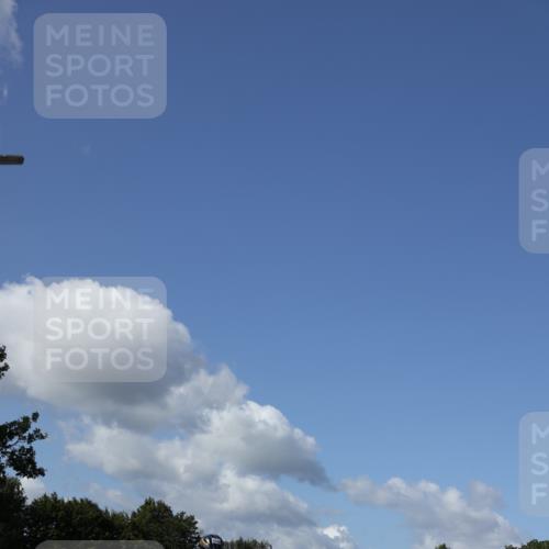 25.08.2024 - Elbe Triathlon Hamburg Fuchs,  Jonas http://msf.ph/oto/6873698 25.08.2024 11:23:13 Radfahren 1662, 1613, 1688, 1636 meine-sportfotos.de