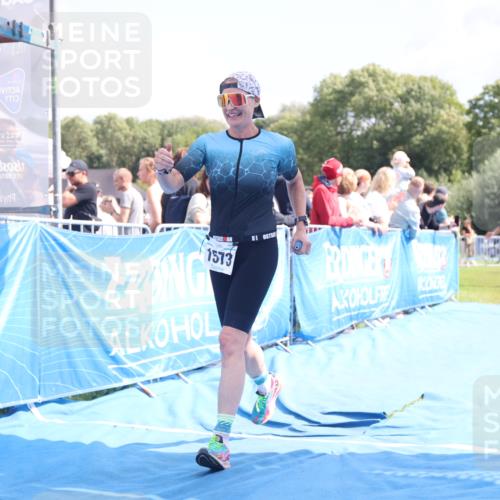 25.08.2024 - Elbe Triathlon Hamburg H.Heesch http://msf.ph/oto/6873708 25.08.2024 12:00:18 Ziel 789, 1573 meine-sportfotos.de