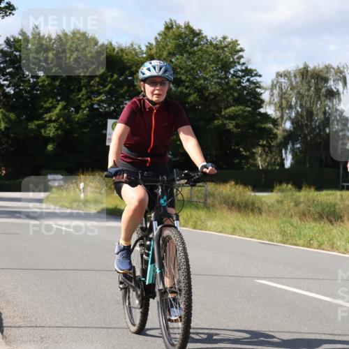 25.08.2024 - Elbe Triathlon Hamburg Fuchs,  Jonas http://msf.ph/oto/6873721 25.08.2024 11:23:21 Radfahren 1540, 1691 meine-sportfotos.de
