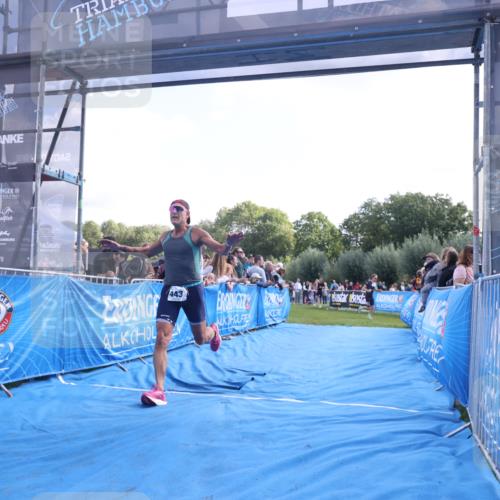 25.08.2024 - Elbe Triathlon Hamburg H.Heesch http://msf.ph/oto/6873729 25.08.2024 11:11:14 Ziel 421, 443, 659 meine-sportfotos.de