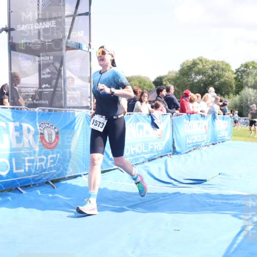 25.08.2024 - Elbe Triathlon Hamburg H.Heesch http://msf.ph/oto/6873735 25.08.2024 12:00:18 Ziel 789, 1573 meine-sportfotos.de