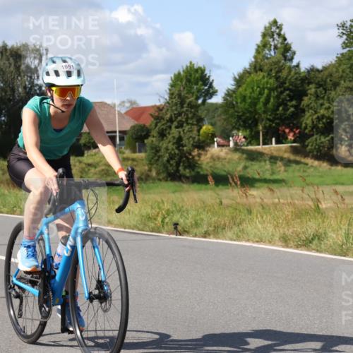25.08.2024 - Elbe Triathlon Hamburg Fuchs,  Jonas http://msf.ph/oto/6873740 25.08.2024 11:23:28 Radfahren 1691, 1614 meine-sportfotos.de