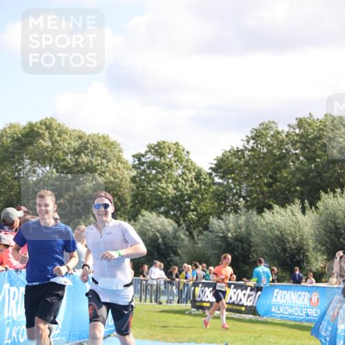 25.08.2024 - Elbe Triathlon Hamburg H.Heesch http://msf.ph/oto/6873745 25.08.2024 11:38:25 Ziel 224, 562, 650, 756 meine-sportfotos.de