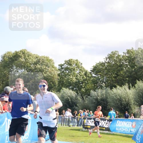 25.08.2024 - Elbe Triathlon Hamburg H.Heesch http://msf.ph/oto/6873749 25.08.2024 11:38:25 Ziel 224, 562, 650, 756 meine-sportfotos.de