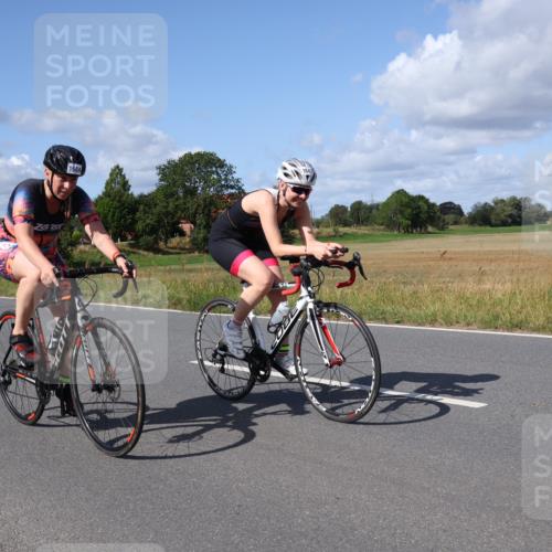 25.08.2024 - Elbe Triathlon Hamburg Fuchs,  Jonas http://msf.ph/oto/6873785 25.08.2024 11:23:44 Radfahren 1647, 1684 meine-sportfotos.de