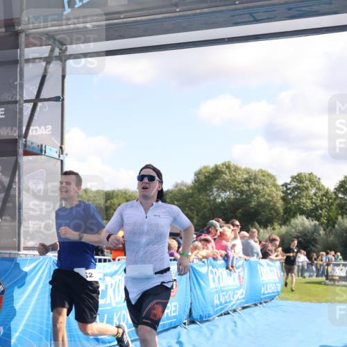 25.08.2024 - Elbe Triathlon Hamburg H.Heesch http://msf.ph/oto/6873843 25.08.2024 11:38:26 Ziel 224, 562, 650 meine-sportfotos.de