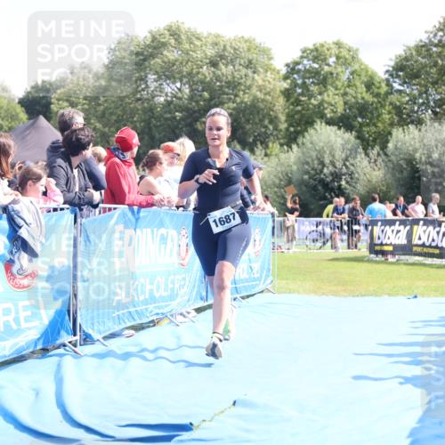 25.08.2024 - Elbe Triathlon Hamburg H.Heesch http://msf.ph/oto/6873851 25.08.2024 12:00:47 Ziel 1687 meine-sportfotos.de