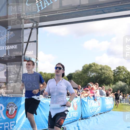25.08.2024 - Elbe Triathlon Hamburg H.Heesch http://msf.ph/oto/6873855 25.08.2024 11:38:26 Ziel 224, 562, 650 meine-sportfotos.de