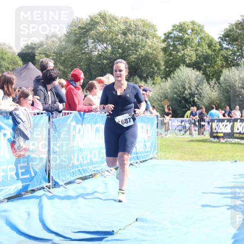 25.08.2024 - Elbe Triathlon Hamburg H.Heesch http://msf.ph/oto/6873858 25.08.2024 12:00:47 Ziel 1687 meine-sportfotos.de