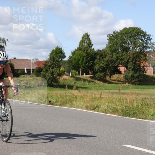 25.08.2024 - Elbe Triathlon Hamburg Fuchs,  Jonas http://msf.ph/oto/6873867 25.08.2024 11:24:24 Radfahren 1657, 1621, 1660, 1511, 1659 meine-sportfotos.de