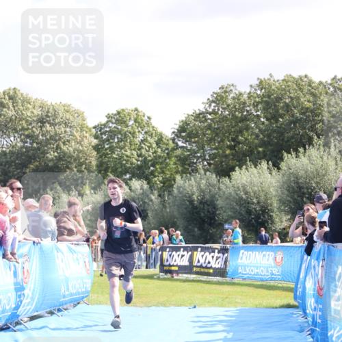 25.08.2024 - Elbe Triathlon Hamburg H.Heesch http://msf.ph/oto/6873896 25.08.2024 11:38:29 Ziel 224, 562, 628, 650 meine-sportfotos.de