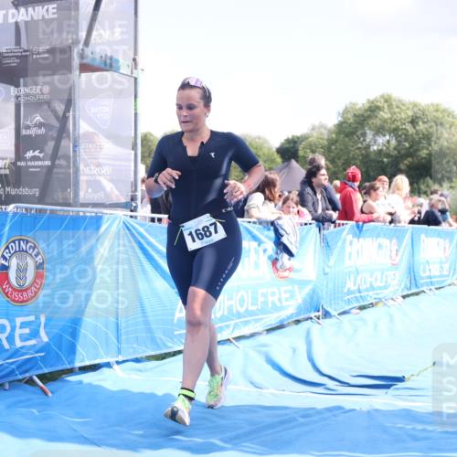 25.08.2024 - Elbe Triathlon Hamburg H.Heesch http://msf.ph/oto/6873927 25.08.2024 12:00:48 Ziel 1687 meine-sportfotos.de