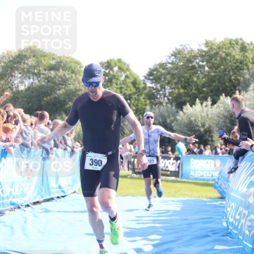 25.08.2024 - Elbe Triathlon Hamburg H.Heesch http://msf.ph/oto/6873956 25.08.2024 11:12:09 Ziel 268, 323, 390, 399 meine-sportfotos.de