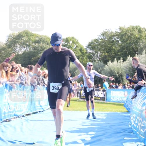25.08.2024 - Elbe Triathlon Hamburg H.Heesch http://msf.ph/oto/6873964 25.08.2024 11:12:09 Ziel 268, 323, 390, 399 meine-sportfotos.de
