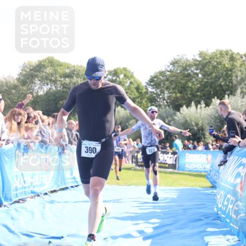 25.08.2024 - Elbe Triathlon Hamburg H.Heesch http://msf.ph/oto/6873968 25.08.2024 11:12:09 Ziel 268, 323, 390, 399 meine-sportfotos.de
