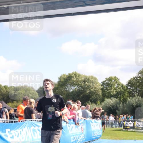 25.08.2024 - Elbe Triathlon Hamburg H.Heesch http://msf.ph/oto/6873985 25.08.2024 11:38:30 Ziel 224, 562, 628, 650 meine-sportfotos.de