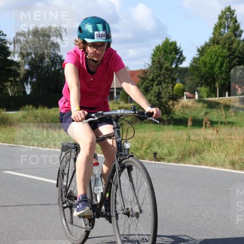 25.08.2024 - Elbe Triathlon Hamburg Fuchs,  Jonas http://msf.ph/oto/6874025 25.08.2024 11:25:35 Radfahren 1484 meine-sportfotos.de