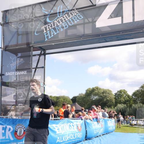 25.08.2024 - Elbe Triathlon Hamburg H.Heesch http://msf.ph/oto/6874030 25.08.2024 11:38:31 Ziel 224, 562, 628, 650 meine-sportfotos.de