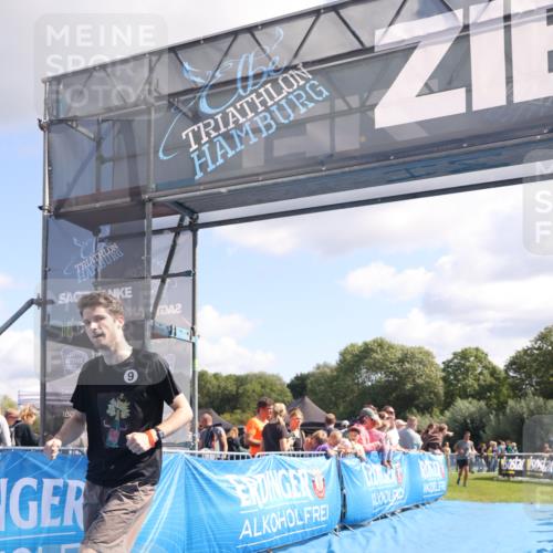 25.08.2024 - Elbe Triathlon Hamburg H.Heesch http://msf.ph/oto/6874041 25.08.2024 11:38:31 Ziel 224, 562, 628, 650 meine-sportfotos.de