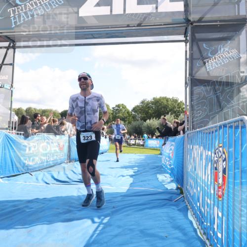 25.08.2024 - Elbe Triathlon Hamburg H.Heesch http://msf.ph/oto/6874053 25.08.2024 11:12:11 Ziel 268, 323, 390, 399 meine-sportfotos.de