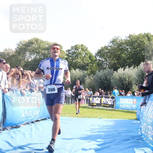 25.08.2024 - Elbe Triathlon Hamburg H.Heesch http://msf.ph/oto/6874063 25.08.2024 11:12:12 Ziel 268, 323, 390, 399 meine-sportfotos.de