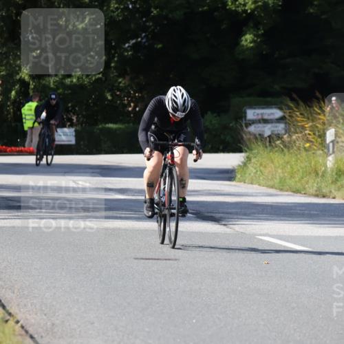 25.08.2024 - Elbe Triathlon Hamburg Fuchs,  Jonas http://msf.ph/oto/6874087 25.08.2024 11:26:31 Radfahren 1700 meine-sportfotos.de