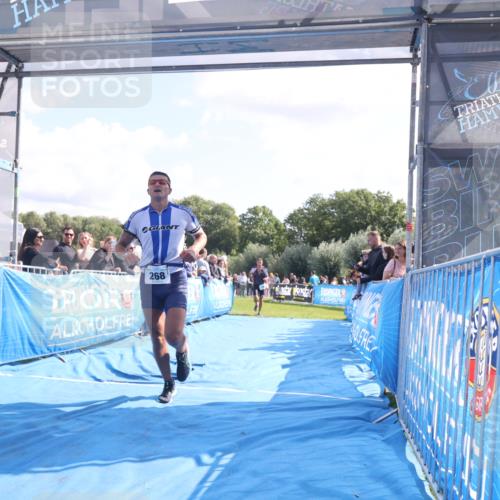 25.08.2024 - Elbe Triathlon Hamburg H.Heesch http://msf.ph/oto/6874096 25.08.2024 11:12:12 Ziel 268, 323, 390, 399 meine-sportfotos.de