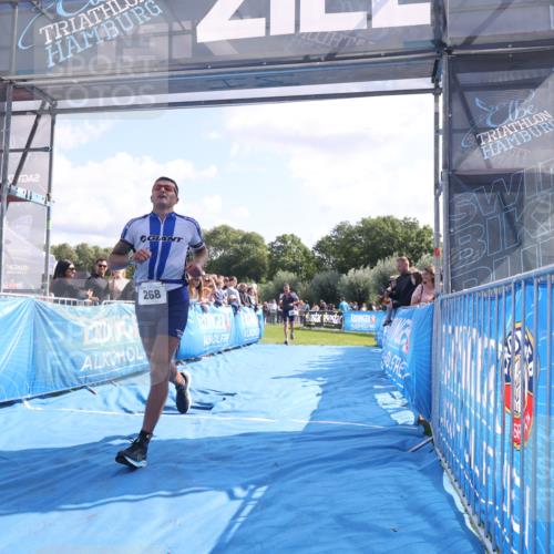 25.08.2024 - Elbe Triathlon Hamburg H.Heesch http://msf.ph/oto/6874109 25.08.2024 11:12:13 Ziel 268, 323, 390, 399 meine-sportfotos.de