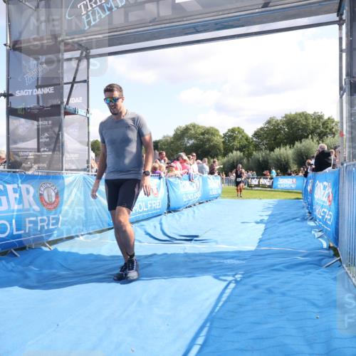 25.08.2024 - Elbe Triathlon Hamburg H.Heesch http://msf.ph/oto/6874110 25.08.2024 11:38:38 Ziel 401, 628, 650 meine-sportfotos.de