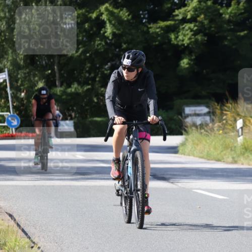 25.08.2024 - Elbe Triathlon Hamburg Fuchs,  Jonas http://msf.ph/oto/6874116 25.08.2024 11:26:38 Radfahren 1700, 1627, 1681 meine-sportfotos.de