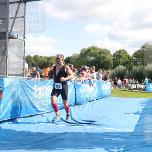 25.08.2024 - Elbe Triathlon Hamburg H.Heesch http://msf.ph/oto/6874123 25.08.2024 11:38:42 Ziel 401, 628, 770 meine-sportfotos.de