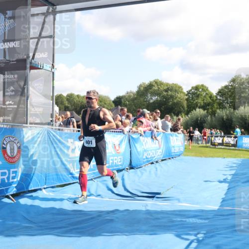 25.08.2024 - Elbe Triathlon Hamburg H.Heesch http://msf.ph/oto/6874137 25.08.2024 11:38:42 Ziel 401, 628, 770 meine-sportfotos.de