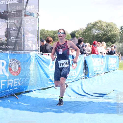 25.08.2024 - Elbe Triathlon Hamburg H.Heesch http://msf.ph/oto/6874148 25.08.2024 12:01:04 Ziel 382, 1706 meine-sportfotos.de