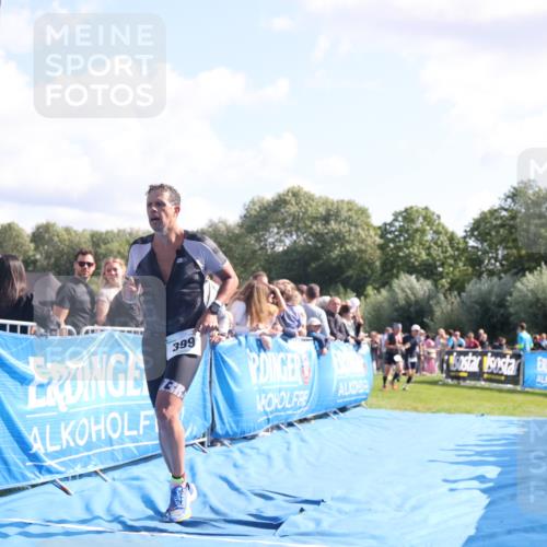 25.08.2024 - Elbe Triathlon Hamburg H.Heesch http://msf.ph/oto/6874149 25.08.2024 11:12:16 Ziel 268, 323, 390, 399, 610 meine-sportfotos.de