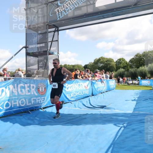 25.08.2024 - Elbe Triathlon Hamburg H.Heesch http://msf.ph/oto/6874167 25.08.2024 11:38:42 Ziel 401, 628, 770 meine-sportfotos.de