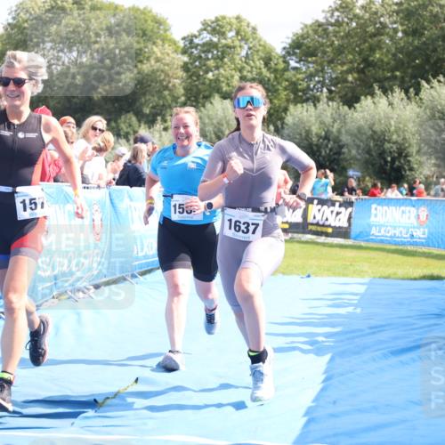 25.08.2024 - Elbe Triathlon Hamburg H.Heesch http://msf.ph/oto/6874204 25.08.2024 12:01:16 Ziel 1505, 1576, 1637, 1663 meine-sportfotos.de