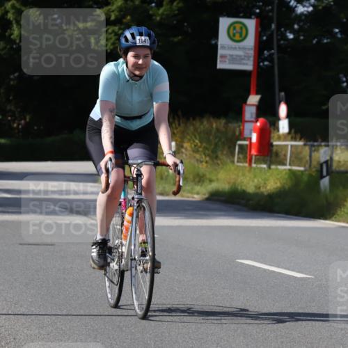 25.08.2024 - Elbe Triathlon Hamburg Fuchs,  Jonas http://msf.ph/oto/6874229 25.08.2024 11:28:26 Radfahren 1641 meine-sportfotos.de