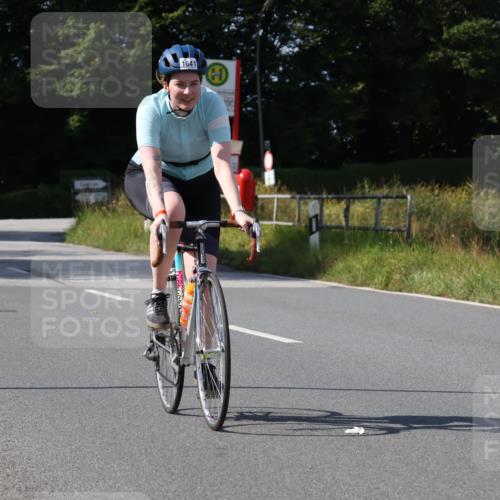 25.08.2024 - Elbe Triathlon Hamburg Fuchs,  Jonas http://msf.ph/oto/6874235 25.08.2024 11:28:26 Radfahren 1641 meine-sportfotos.de