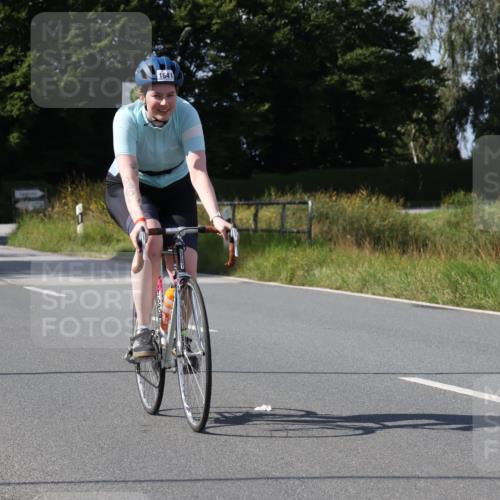 25.08.2024 - Elbe Triathlon Hamburg Fuchs,  Jonas http://msf.ph/oto/6874238 25.08.2024 11:28:26 Radfahren 1641 meine-sportfotos.de