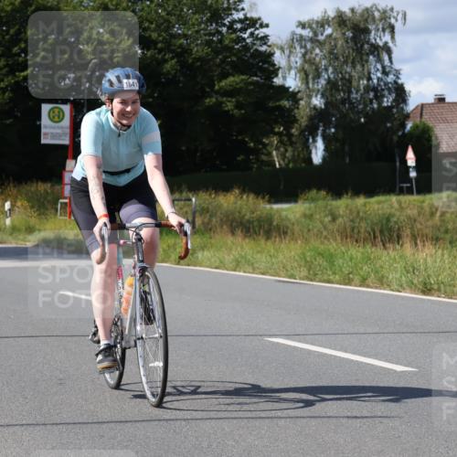 25.08.2024 - Elbe Triathlon Hamburg Fuchs,  Jonas http://msf.ph/oto/6874241 25.08.2024 11:28:26 Radfahren 1641 meine-sportfotos.de