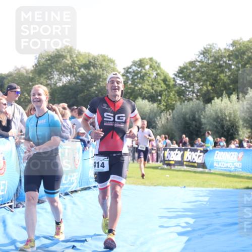 25.08.2024 - Elbe Triathlon Hamburg H.Heesch http://msf.ph/oto/6874250 25.08.2024 11:12:30 Ziel 134, 404, 414, 610 meine-sportfotos.de